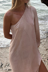Woman styling the Layne Natural Earth Print Dress in a line print by Teru