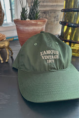 L’Amour Vintage cap in Jungle Green front view