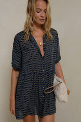 Loose fitting retro print Lauralee Dress