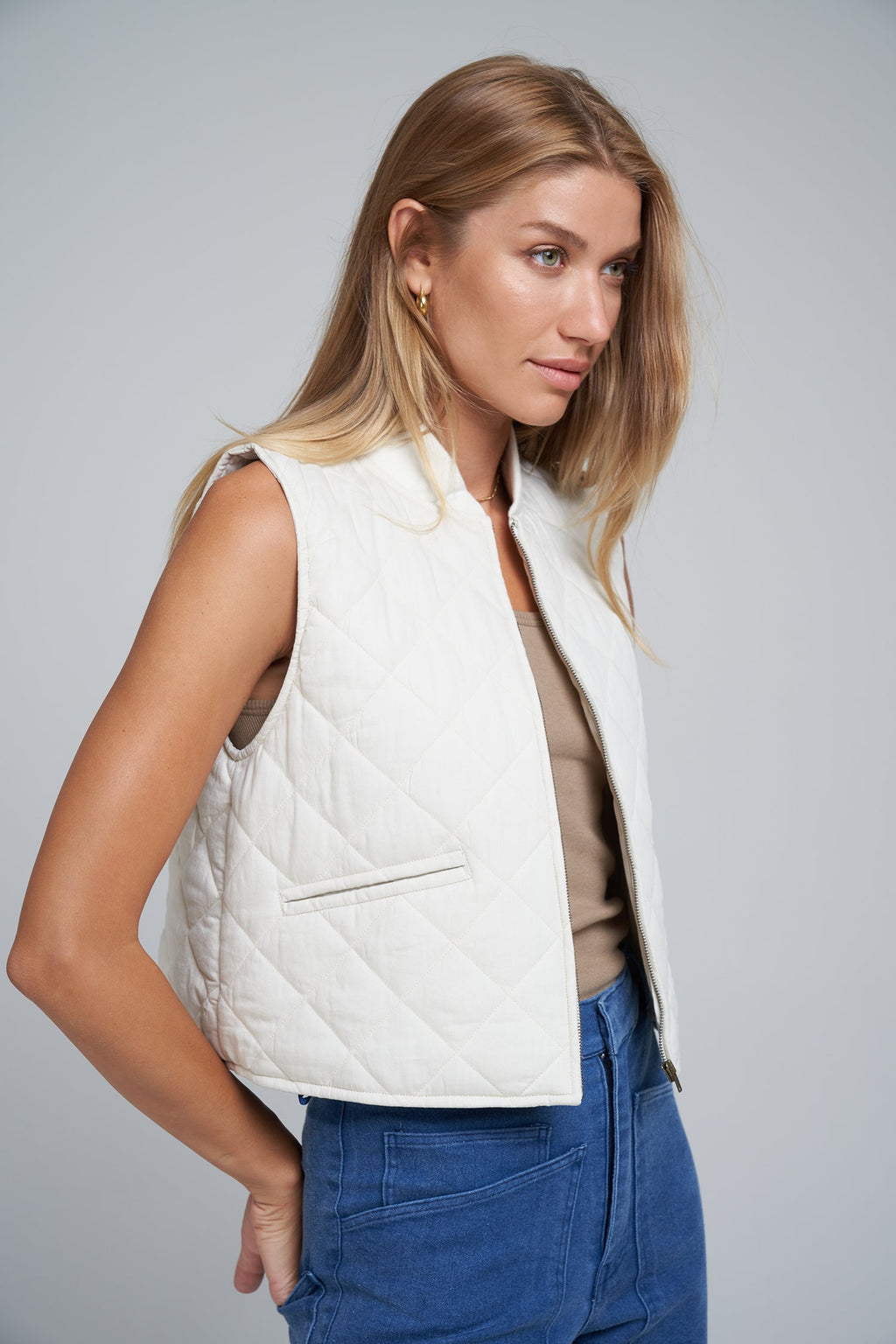 Quilted Vest for Women, Reversible Linen Vest, Tie Side Vest, Padded  Utility Vest LINA -  Sweden