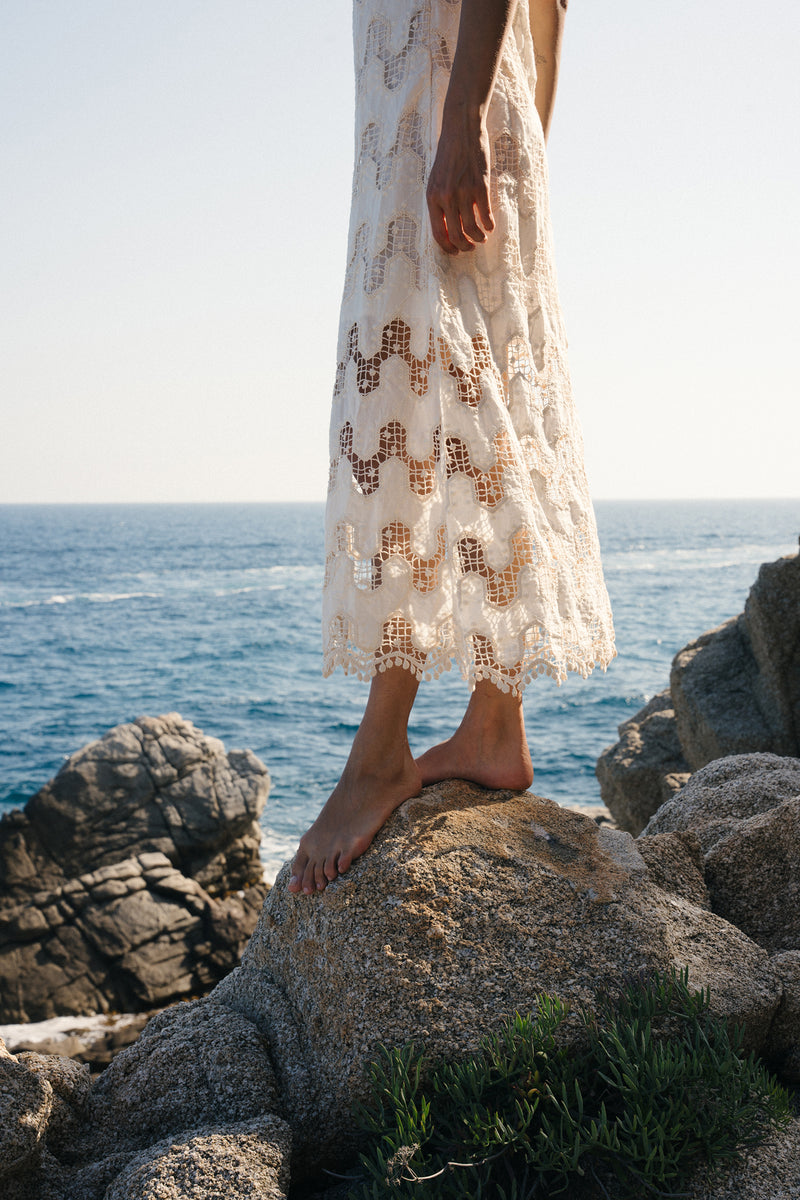 A cotton lace Summer strapless dress