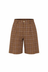 Brown plaid shrots with button fly closure for day to nigth styling