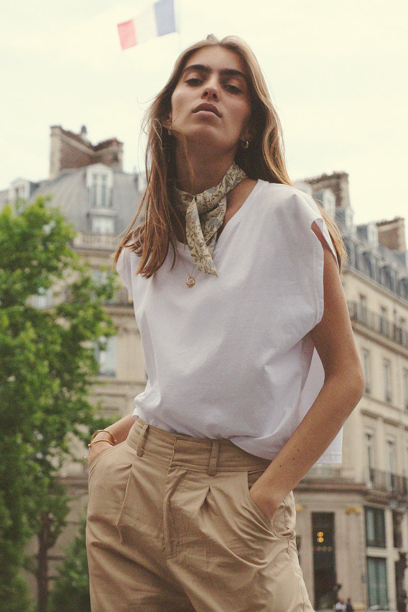Pura Vida Tee - White