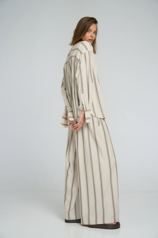 Relaxed fit pants with pockets by LILYA Flynn Pant