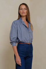 Rayon linen blouse featuring soft frill collar