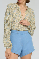 Woman wearing Ginger Shirt in Fleur Des Champs floral print
