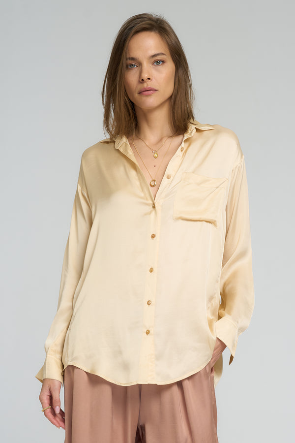 Lightweight viscose shirt with relaxed fit and curved hem by LILYA