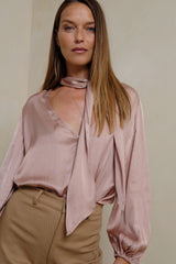 Chaminox Top in Antique Rose with necktie
