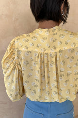 The back view of the yolk and gentle gathering on the Woodford Top. 